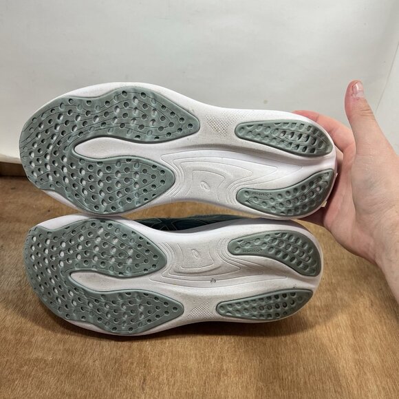 Asics Gel-Nimbus 25 Women’s Size 10 Green Athletic Running Shoes Sneakers - Picture 7 of 9